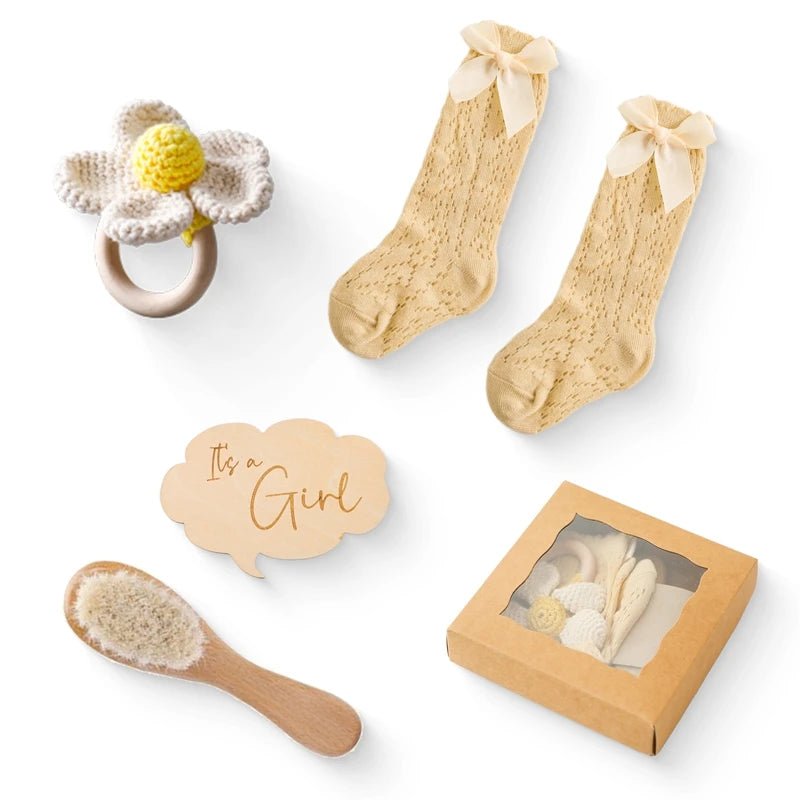 It's A Girl Newborn Gift Set - Skaldo & Malin